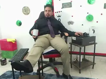 Chaturbate Best Webcam of kalethbigdick88