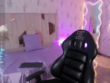 Chaturbate Best live sex cam show of cyrus_tay