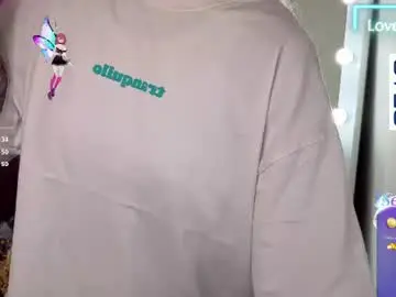 Chaturbate Live Sex Cam of lisa_rabbit
