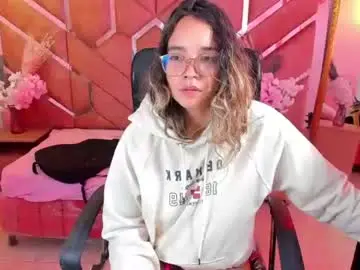 Chaturbate Sex Chat of olivia_fox69