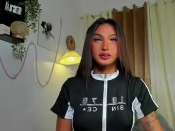 Chaturbate Live Sex Cam of asianbitchgoddessontop