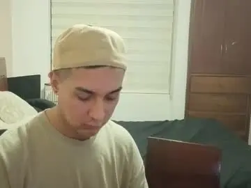 Chaturbate Watch Live Sex Cams of danruiz33