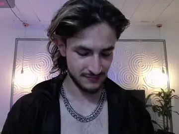 Chaturbate Watch Live Sex Cams of axel_porn_1