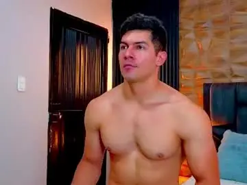 Chaturbate Free Porn Cam of hotfuckers4uu