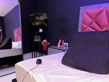 Chaturbate Adult Video Chat of mia_milff