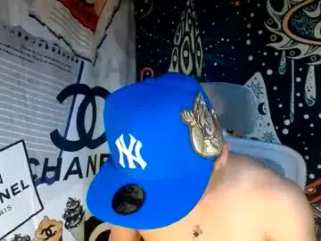 Chaturbate Adult Video Chat of ralfhuge24