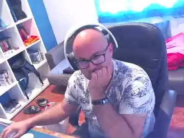 Chaturbate Best live sex cam show of ravingr3d3