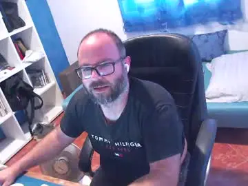 Chaturbate Live Sex Cam of ravingr3d3