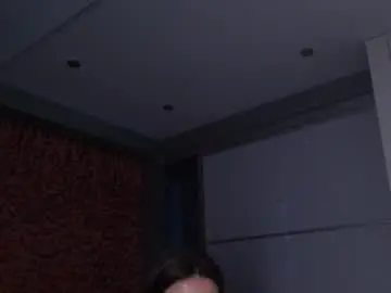 Chaturbate Live Sex Cam of cheekypie_