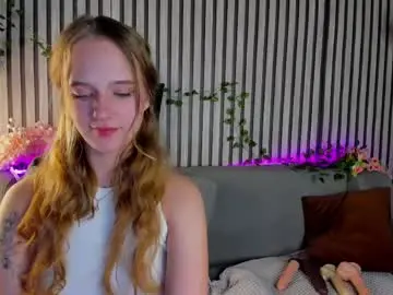 Chaturbate Live Sex Cam of casey_sweeet