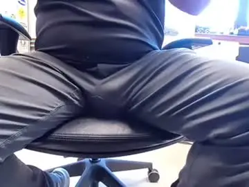 Chaturbate Best live sex cam show of countryboy_10