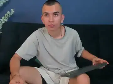 Chaturbate Free Live Porn of rowancley