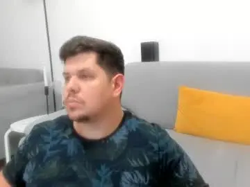 Chaturbate Adult Webcam of famousboy1
