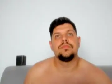 Chaturbate Live Porn of famousboy1