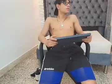 Chaturbate Adult Webcam of lenny_knox2