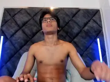 Chaturbate Free Porn Cam of liamkron