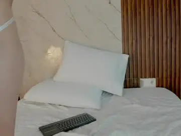 Chaturbate Live Sex Cam of trixy_timmy