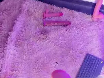 Chaturbate Live Sex of emily__harper_