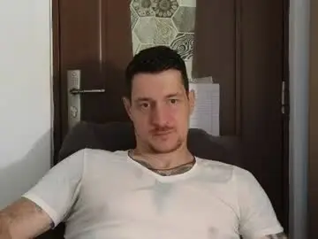 Chaturbate Live Sex Cam of tattooedhunk_