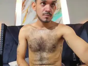 Chaturbate Live Porn of leosaenzz