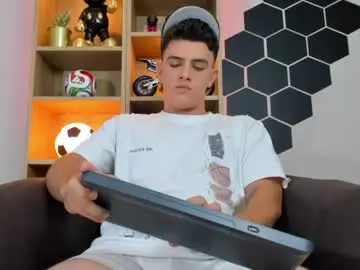 Chaturbate Watch Live Sex Cams of mikecooper_