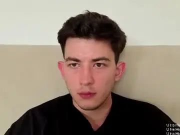Chaturbate Live Sex Cam of jonhy_merlin