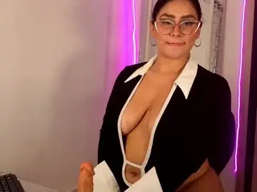 Chaturbate Best live sex cam show of liadesire