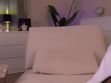 Chaturbate Live Porn of tinydoll_xo