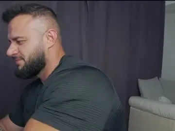 Chaturbate Free Live Porn of rickymiami1