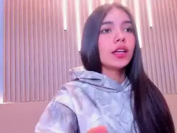 Chaturbate Free Live Porn of emma_doll7
