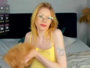 Chaturbate Live Sex Cam of esme_runn