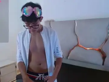 Chaturbate Free Porn Cam of sasan_tay