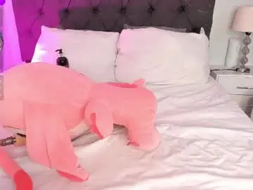 Chaturbate Free Live Porn of evelynhoward23