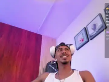 Chaturbate Adult Video Chat of latin_blackmen