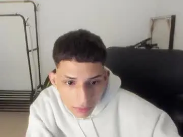 Chaturbate Live Porn of white_master444