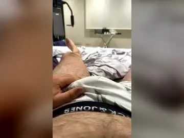 Chaturbate Free Porn Cam of wakiwaki82