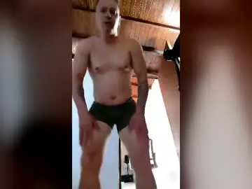 Chaturbate Free Live Porn of dantelaamenaza1020