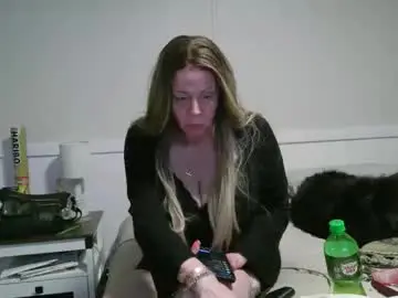 Chaturbate Sex Cam of indulgeinfantasee