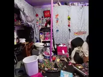 Chaturbate Free Porn Cam of ivyjennifer366