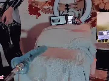 Chaturbate Live Sex Cam of kate_yoshy