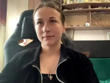 Chaturbate Live Porn of marlenahuit