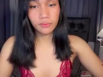 Chaturbate Best live sex cam show of roxiethogersen