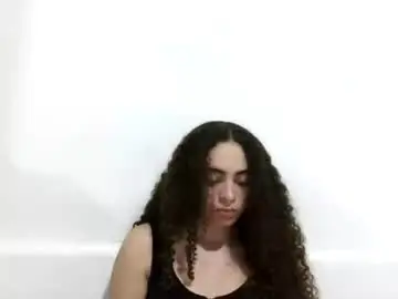 Chaturbate Best live sex cam show of lily_anal_squirt