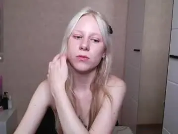 Chaturbate Free Live Porn of amili_kron