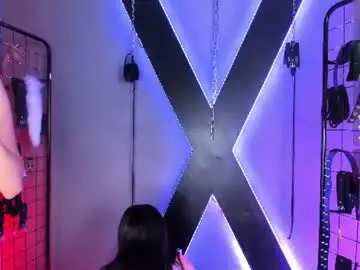 Chaturbate Watch Live Sex Cams of missalix_mia_bdsm