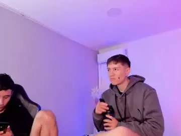 Chaturbate Live Porn of handsomeboys19