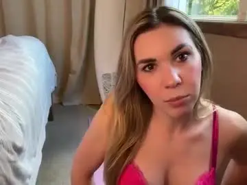 Chaturbate Free Porn Cam of emilyschwarz
