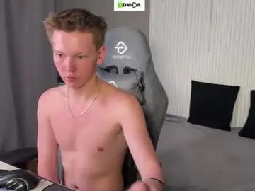 Chaturbate Free Porn Cam of sky_hunter