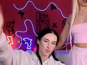 Chaturbate Sex Chat of vaiolet_lovely