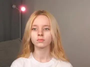 Chaturbate Live Sex Cam of seebunny